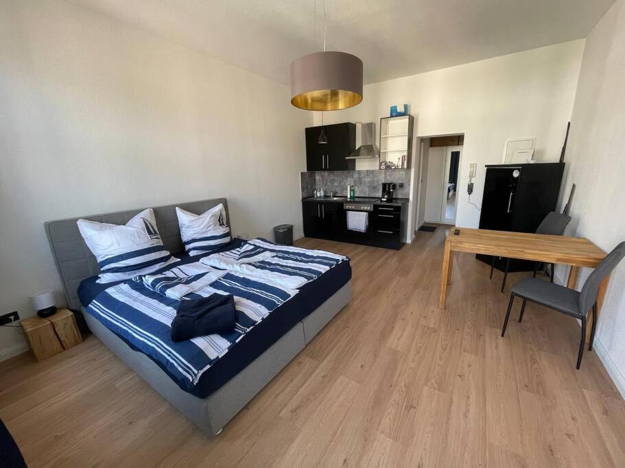 Innenstadt Refugium In Ruhiger Wasserlage+Balkon Leipzig Exteriör bild